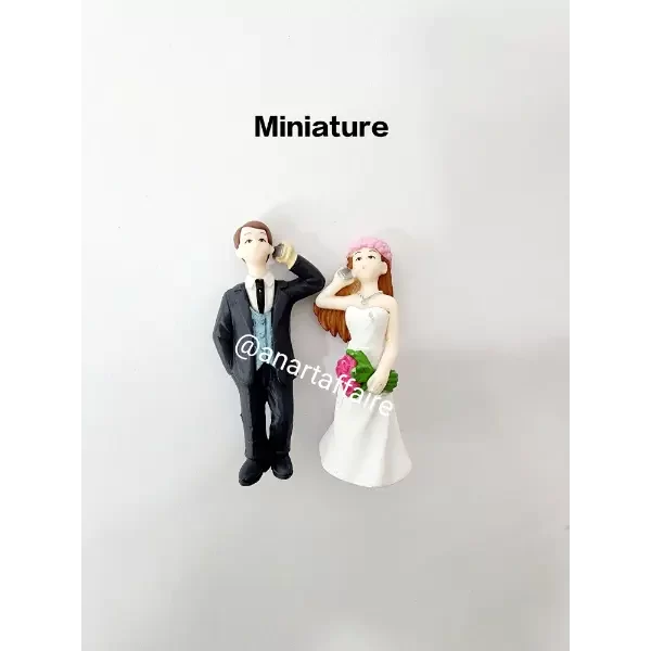 couple Miniature