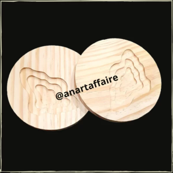 Pine wood coaster