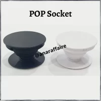 Pop sockets black and white