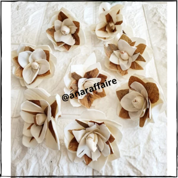 soft wooden flowers