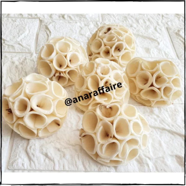 soft wooden flowers