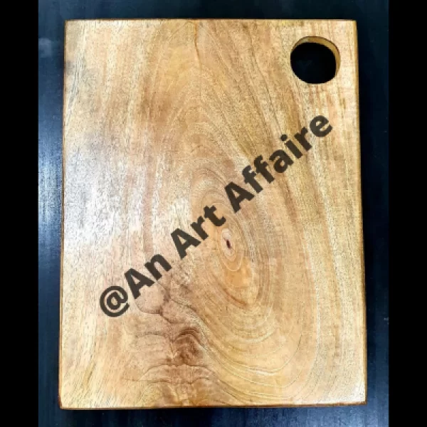 Chopping board with hole